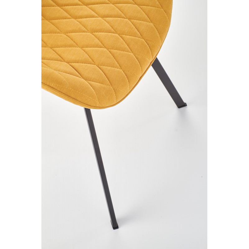 Chaise de salle à manger en tissu jaune moutarde avec pieds en acier noir Pilot