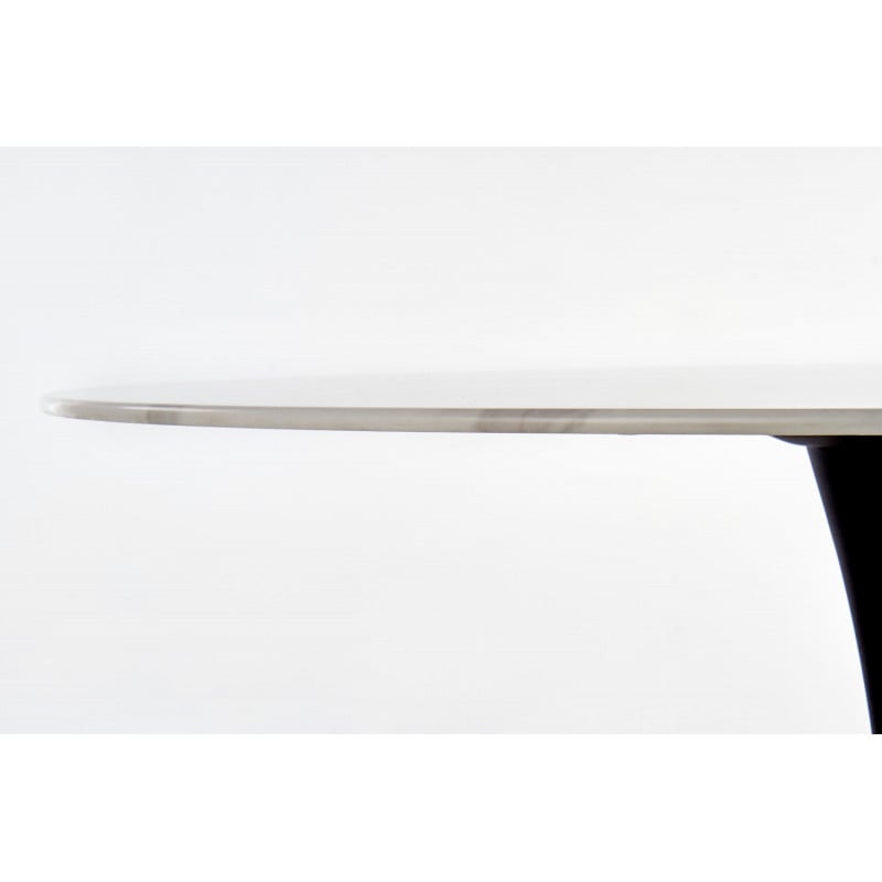 Table de salle à manger ronde avec plateau en verre aspect marbre blanc et pied central en acier noir Amboise