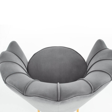 Dossier capitonné en forme de pétale fauteuil glamour gris velours