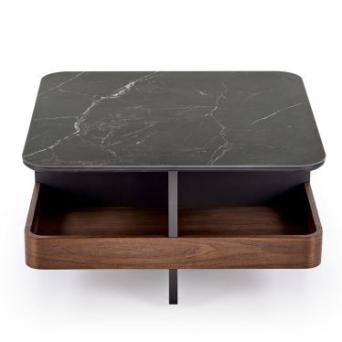Perspective de face ensemble table basse carrée marbre noir et deux poufs Sylva